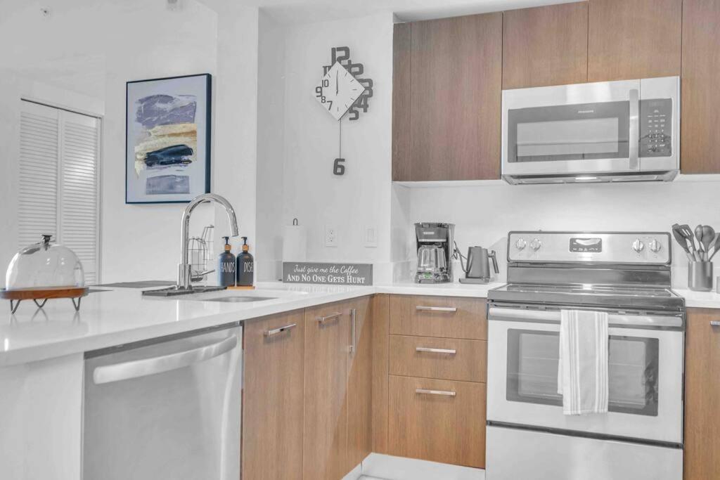 Spacious 2 Beds With Ocean View Miami Bagian luar foto